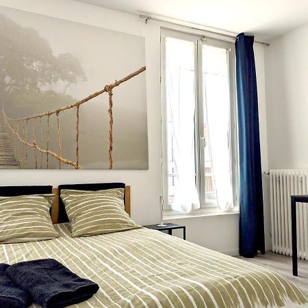 Grande Maison Renovee A 7 Min Du Metro Romainville Luaran gambar